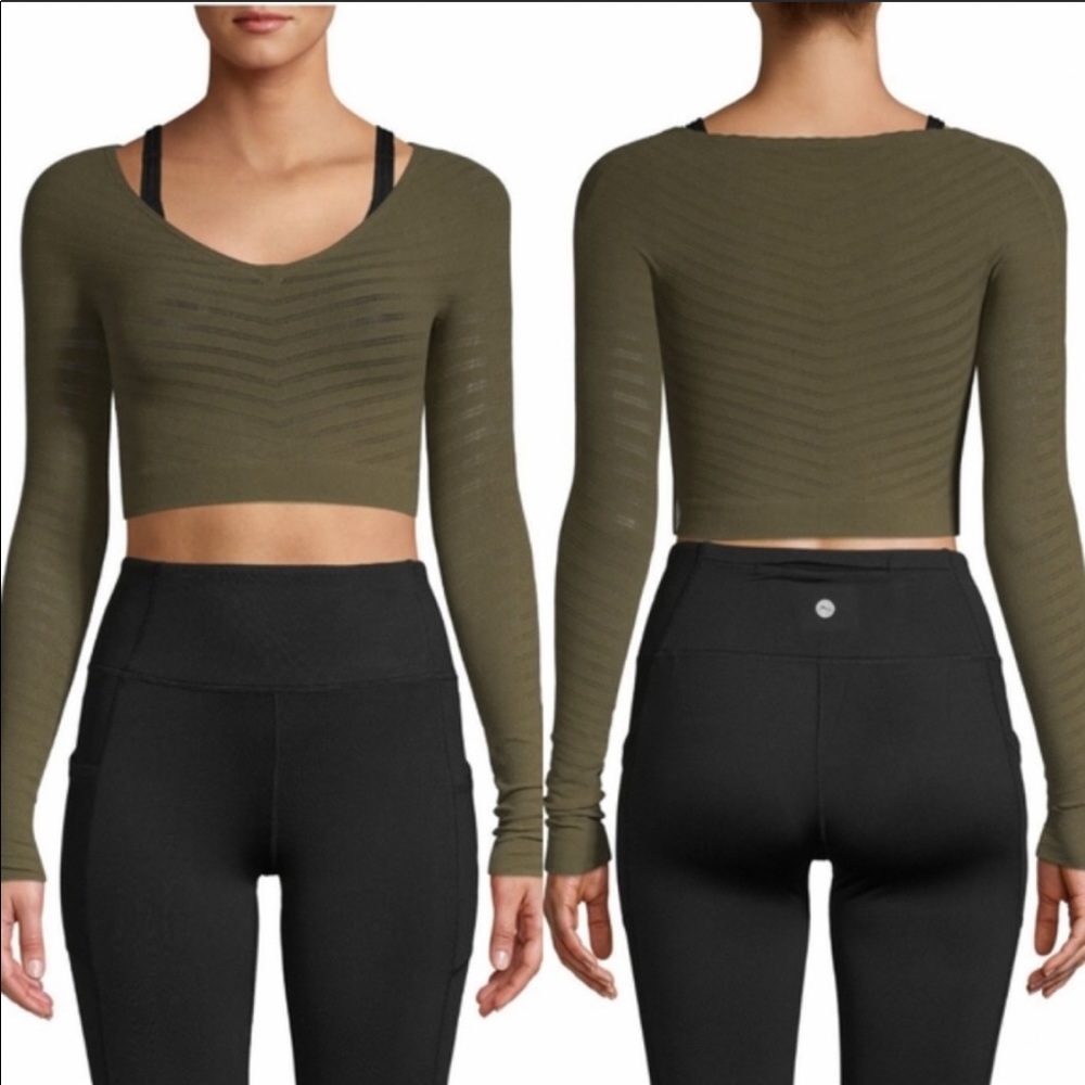 NWT Free People Movement Long Sleeve Top - Picture 1 of 3